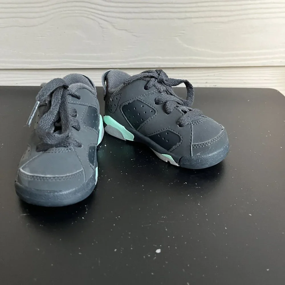 Jordan Nike Toddler Retro 6 Low Mint Foam Shoes Sneakers Sz 5C Style 768885-015 - Picture 4 of 11